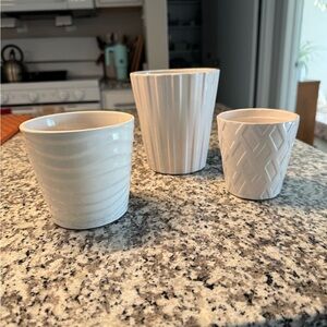Set of Three White Textured Ceramic Planters